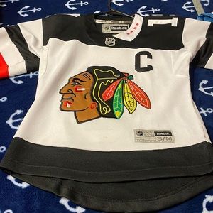 TOEWS Reebok - Chicago Blackhawks youth jersey.